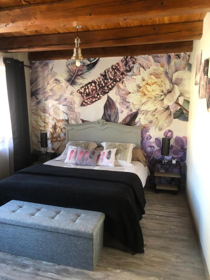 Chambres D'Hotes Les Vergers De Louise Thiolieres Exterior foto