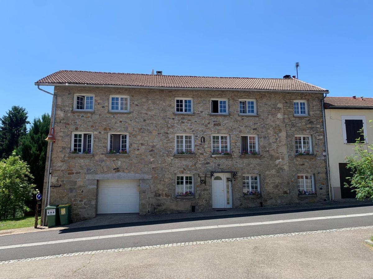 Chambres D'Hotes Les Vergers De Louise Thiolieres Exterior foto